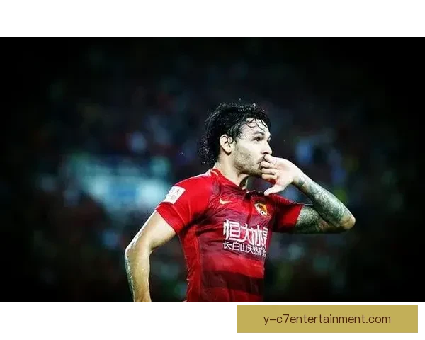 高拉特退役后重返巴西开启全新生活，享受悠闲退役时光